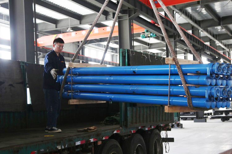 China Coal Group Sent A Batch Of Hydraulic Props To A Mine In Guizhou