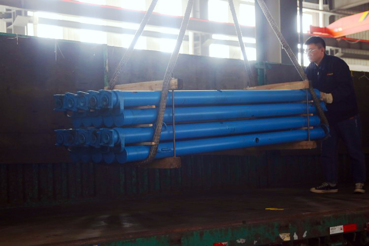 China Coal Group Sent A Batch Of Hydraulic Props To A Mine In Guizhou